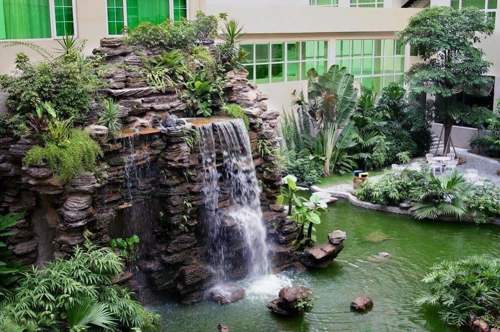 Century Palace Hotel Huizhou  Exterior photo